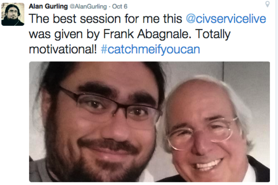 Tweet from Alan Gurling with selfie of him and Frank Abagnale (back)