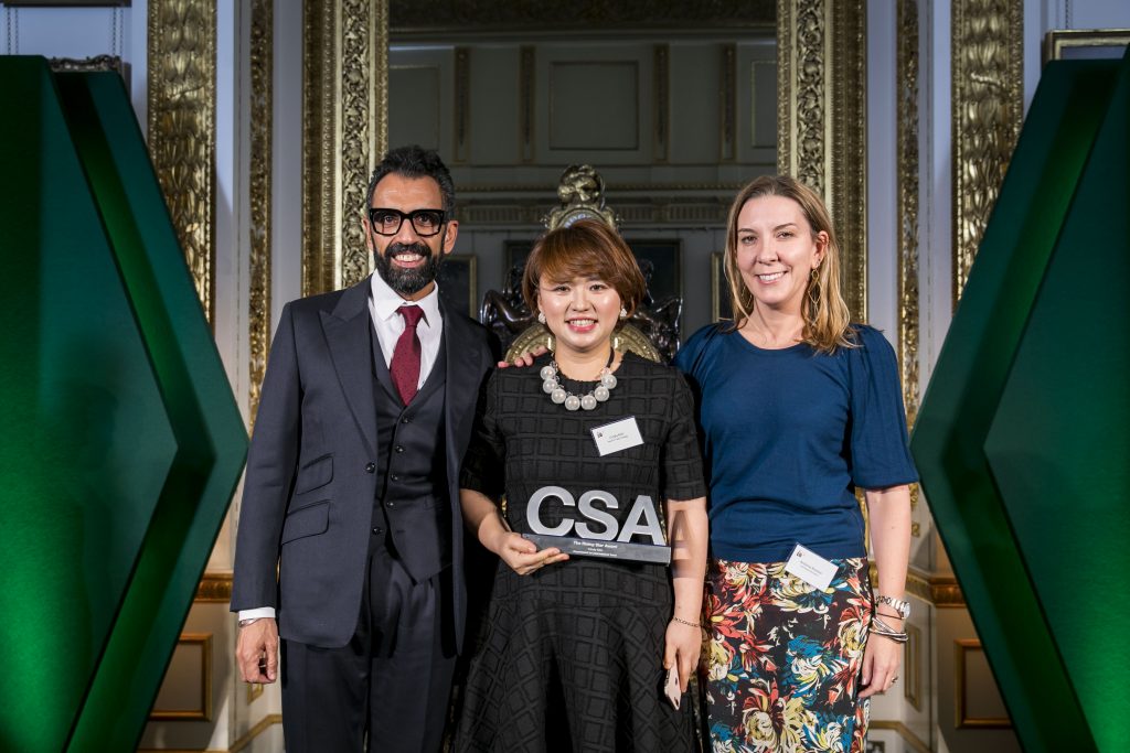 Cindy Kim, winner of the Rising Star Award, with award presenter Antonia Romeo, Permanent Secretary for the Department for International Trade