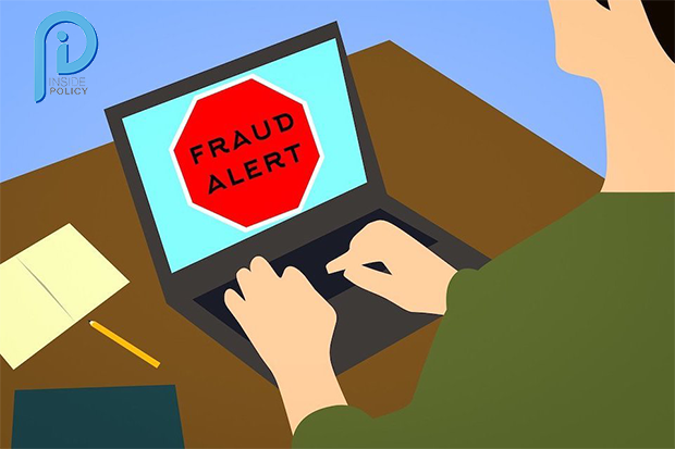 Image warning IT user of fraud alert